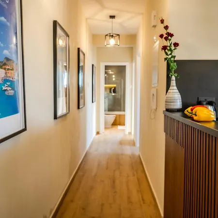 Perfect For Families, 3 Min Away, Brand New Апартаменты