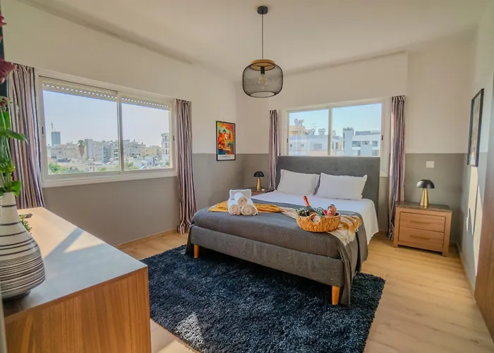 Daire Perfect For Families, 3 Min Away, Brand New