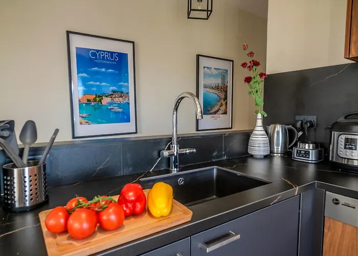 Apartman Perfect For Families, 3 Min Away, Brand New